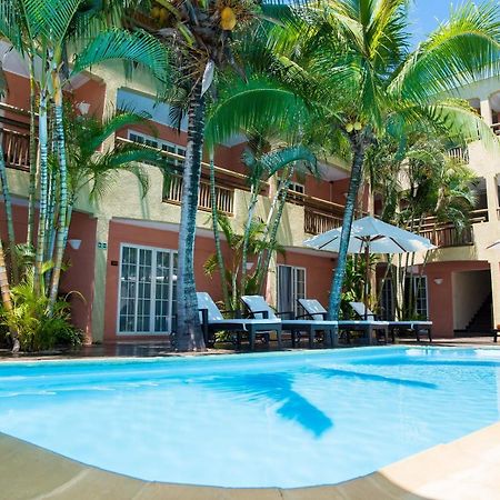 La Margarita Hotel Pointe aux Piments Exterior photo
