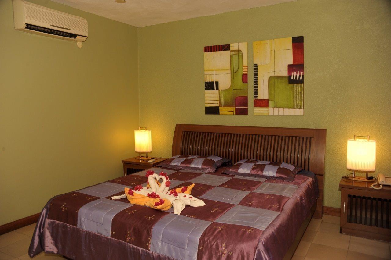 La Margarita Hotel Pointe aux Piments Exterior photo