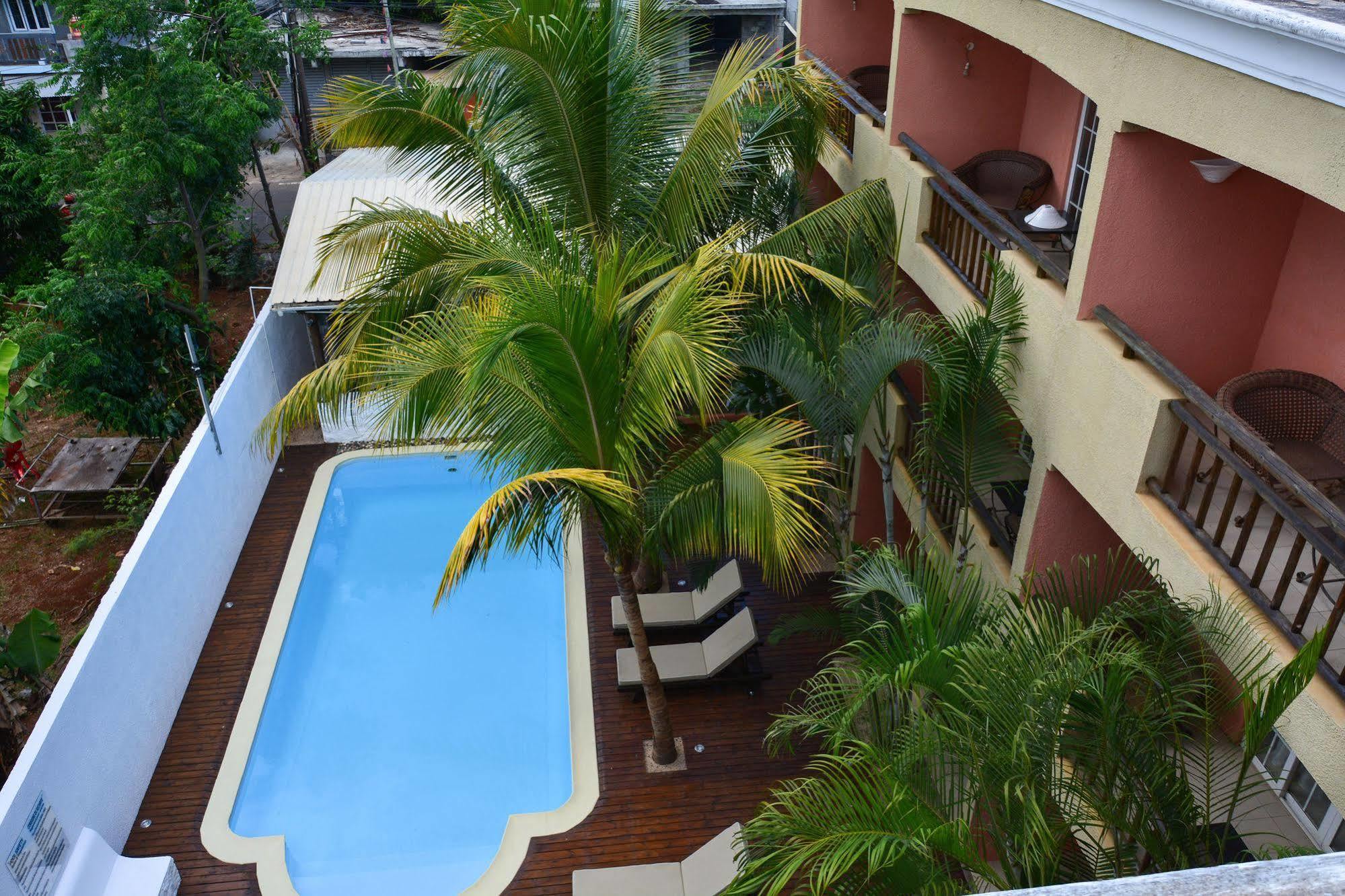 La Margarita Hotel Pointe aux Piments Exterior photo